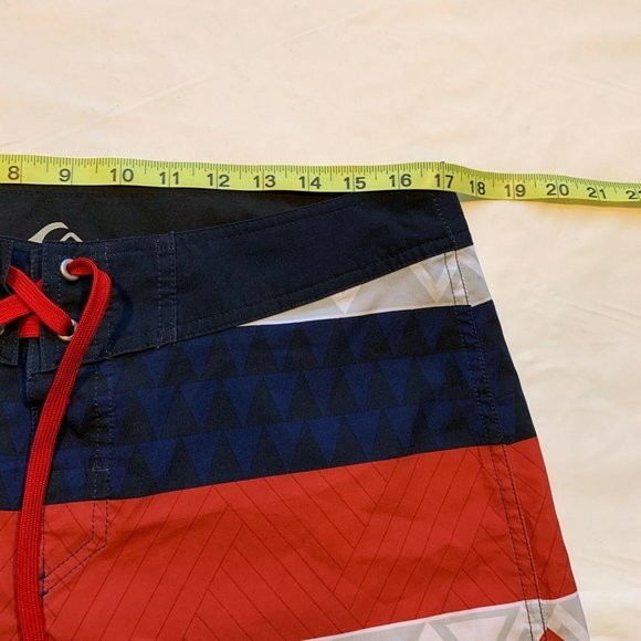 Quiksilver Board Shorts Swim Trunks Men’s 34 Surfing Beach Color Block Striped - Picture 10 of 12